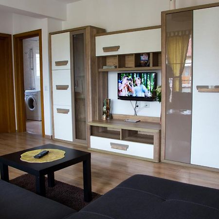Casa Georgi Coresi Brasov Apartment Luaran gambar