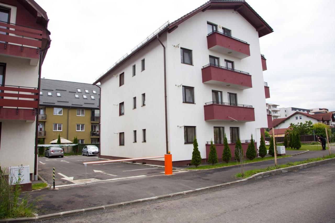 Casa Georgi Coresi Brasov Apartment Luaran gambar