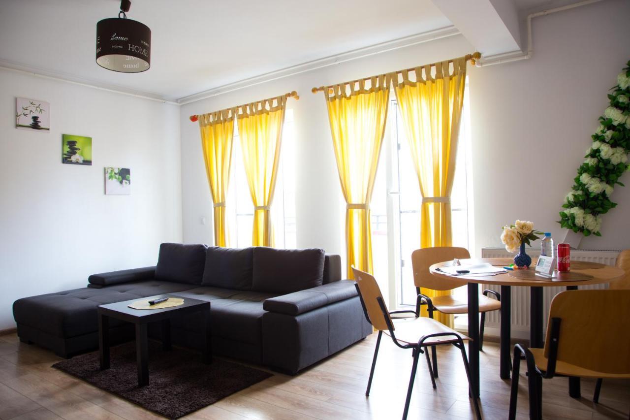 Casa Georgi Coresi Brasov Apartment Luaran gambar