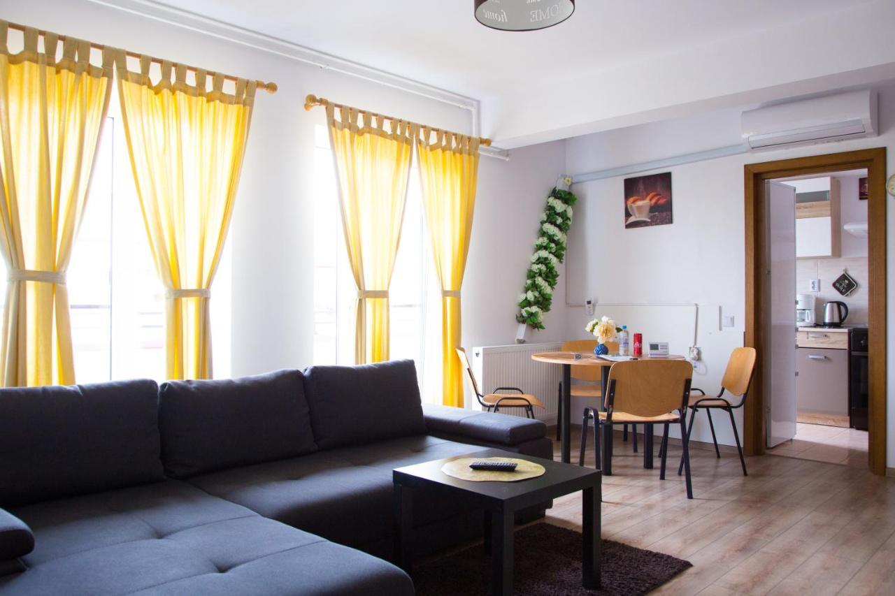 Casa Georgi Coresi Brasov Apartment Luaran gambar