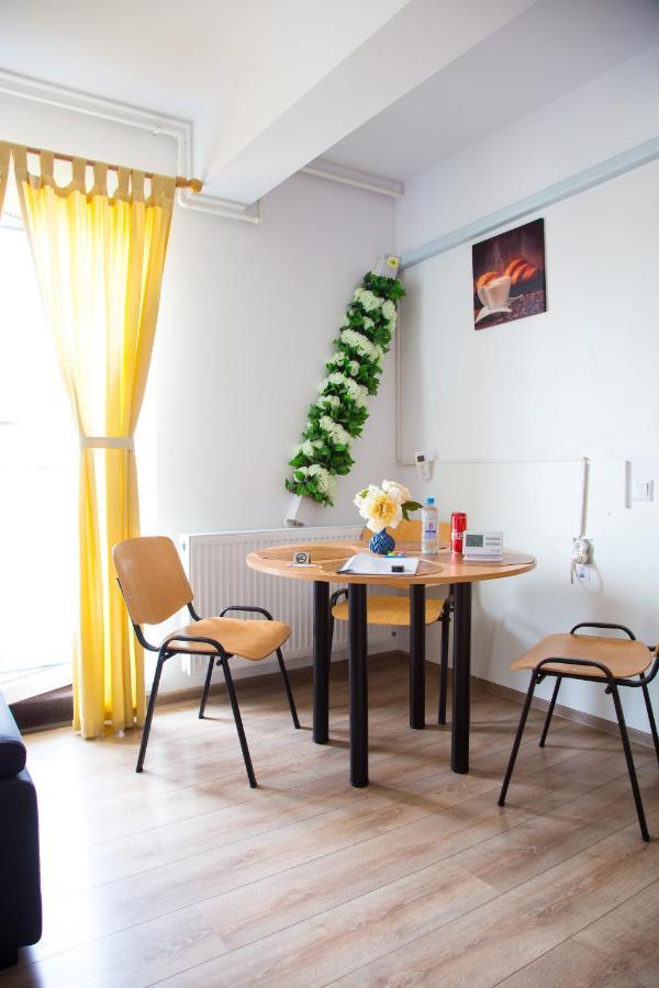 Casa Georgi Coresi Brasov Apartment Luaran gambar