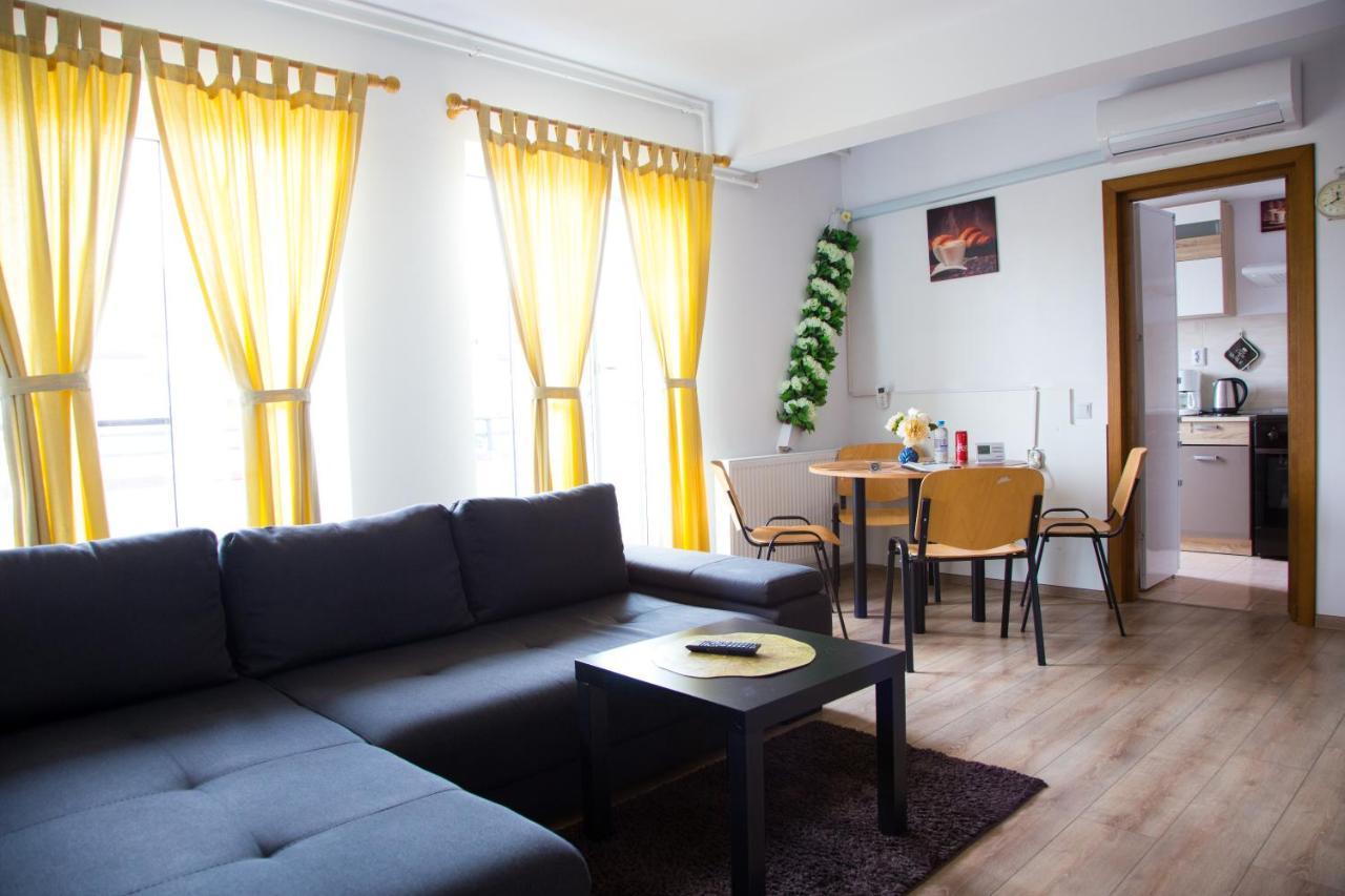 Casa Georgi Coresi Brasov Apartment Luaran gambar