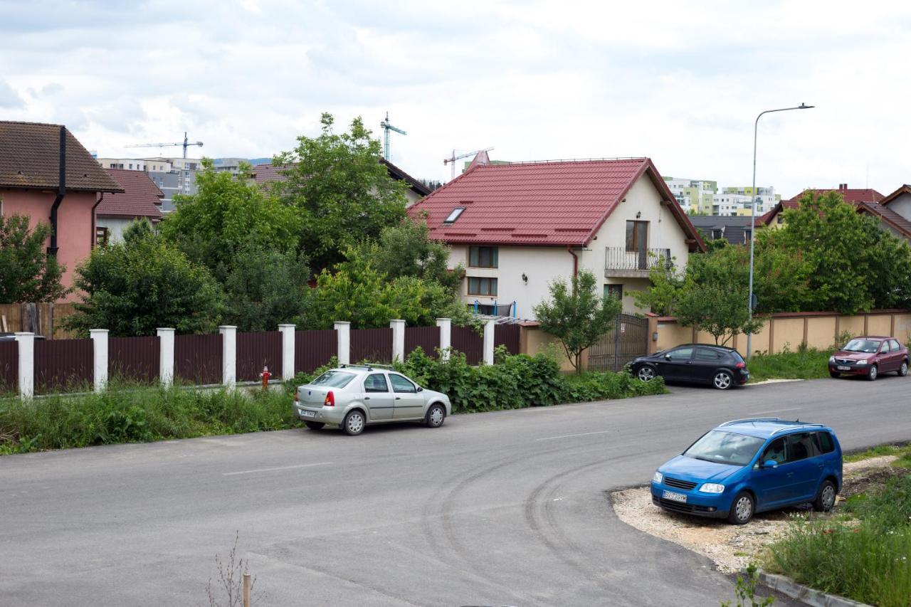 Casa Georgi Coresi Brasov Apartment Luaran gambar